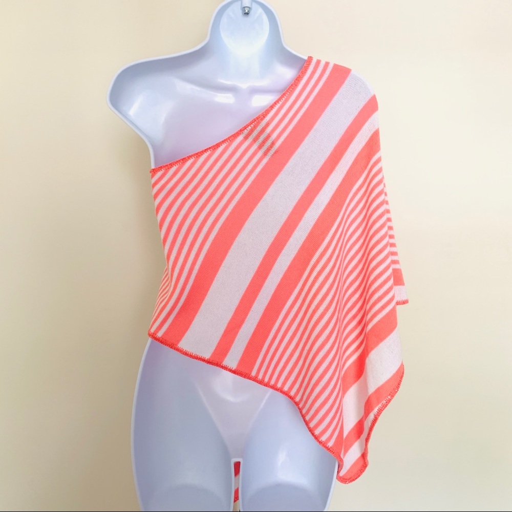 Poncho sweater - Picture 3 of 4